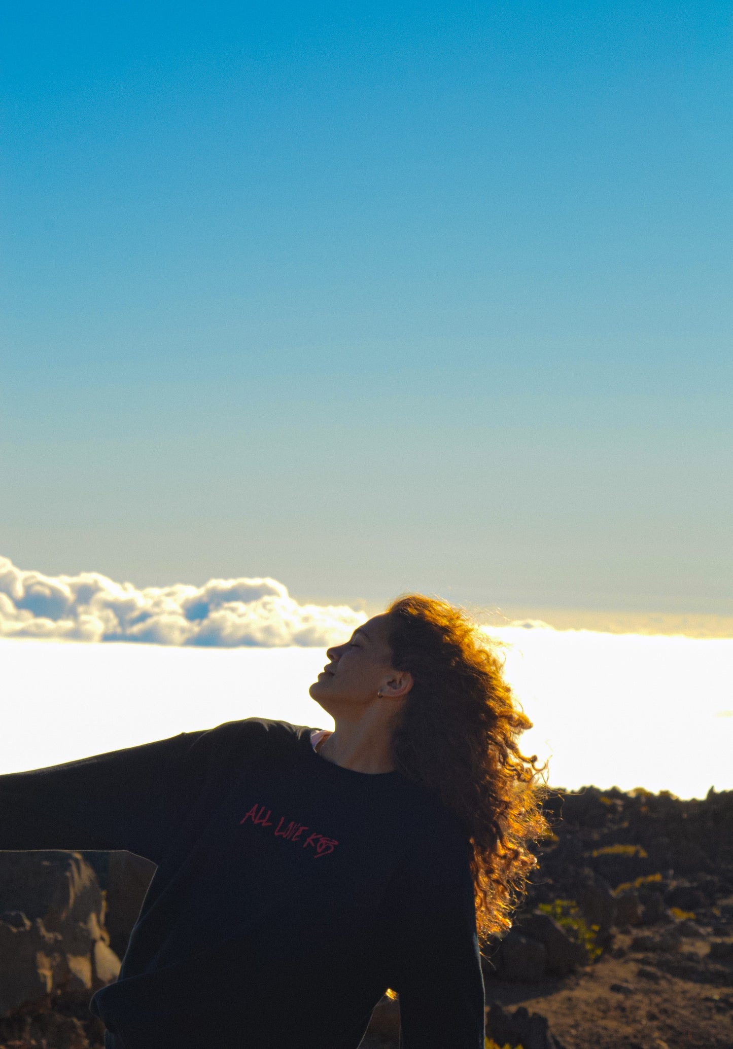 ALL LOVE KŌ x WRLD SWEATSHIRT